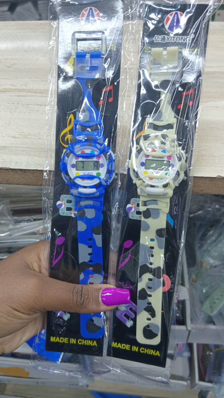 Children  watch 