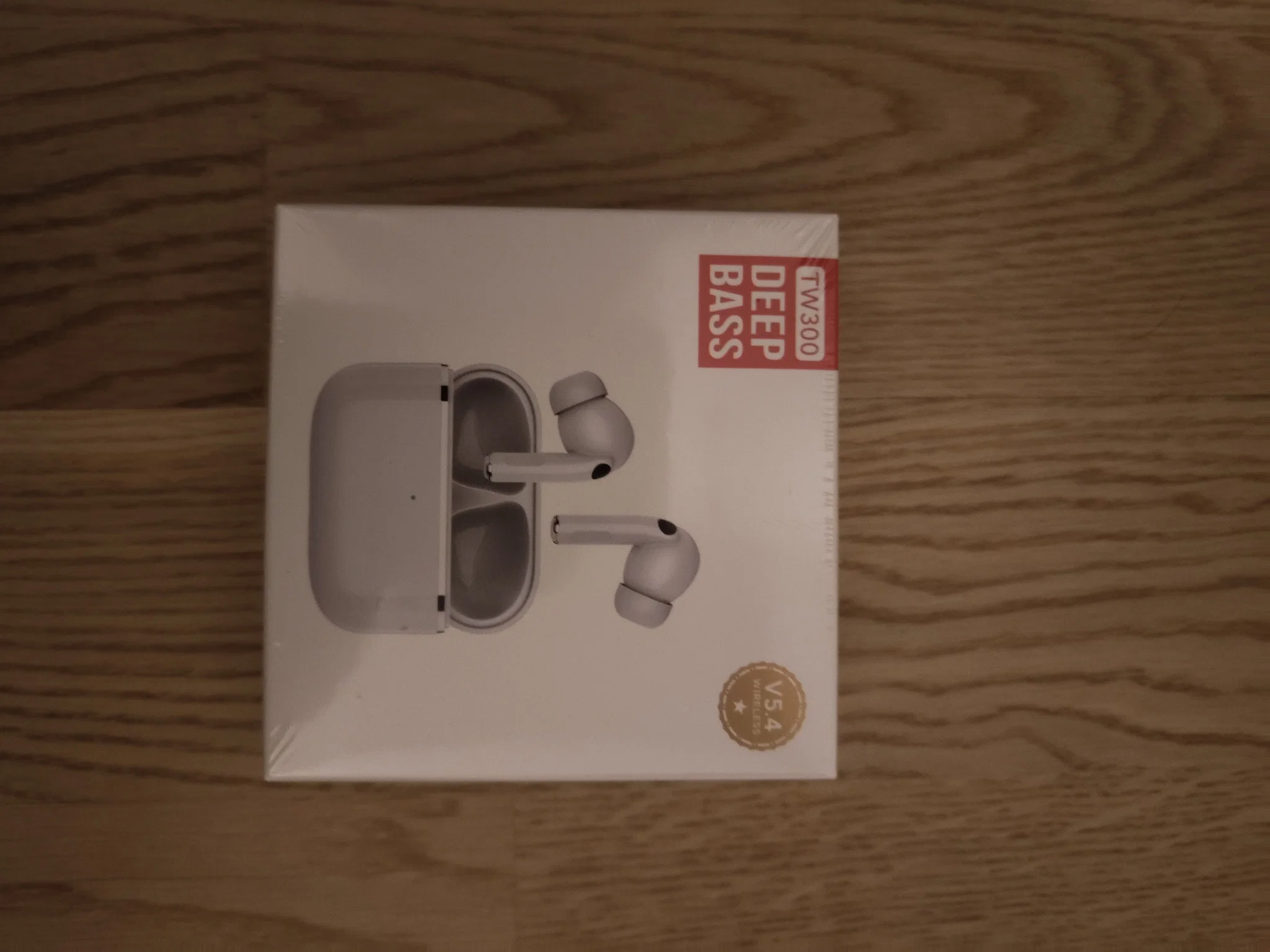 TW550 Earbuds_1