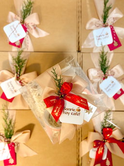 Envoltura personalizada en Caja Kraft