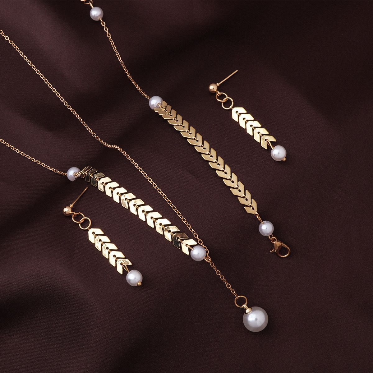 JWLE-0016 ligt gold platted set
