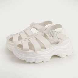 Em's signature pump