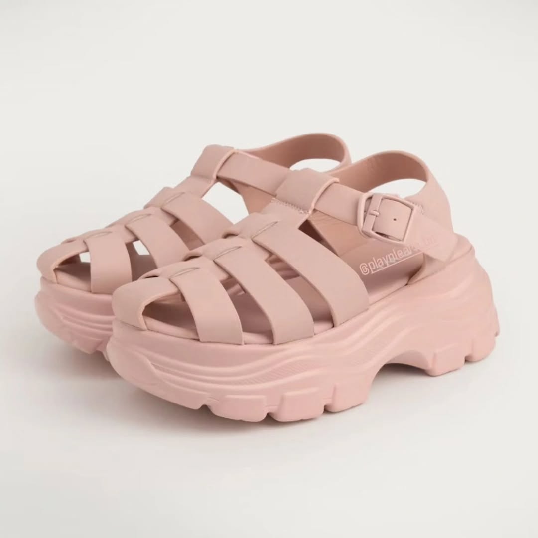 Em's signature pump_7