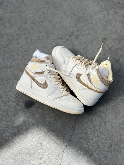 Air Jordan 1 Retro High “Vibrations of Naija”