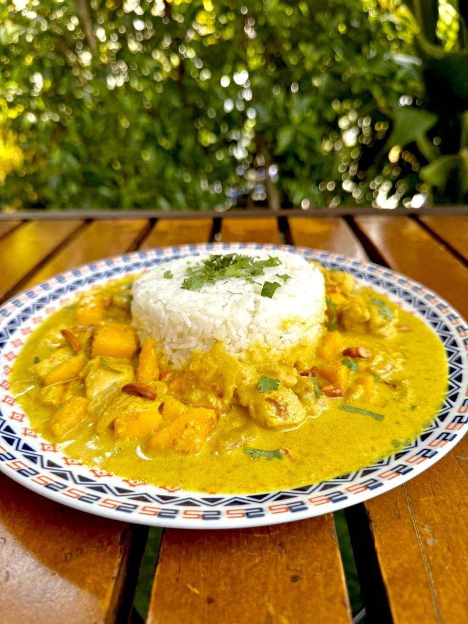 Chicken Cashew & Mango Curry
