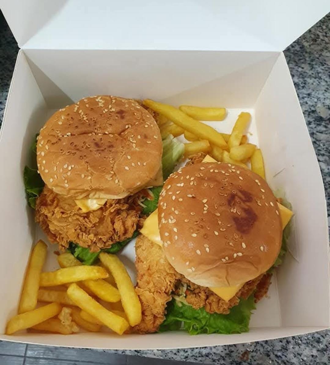 Chicken Zinger Burger (T&E)