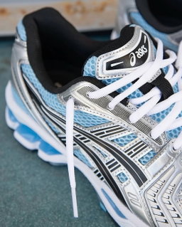 Asics GEL-Kayano 14 “Silver/Blue”