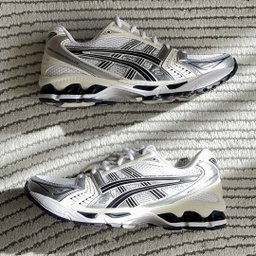 Asics GEL-Kayano 14 “Birch/Silver” 🩶🦷