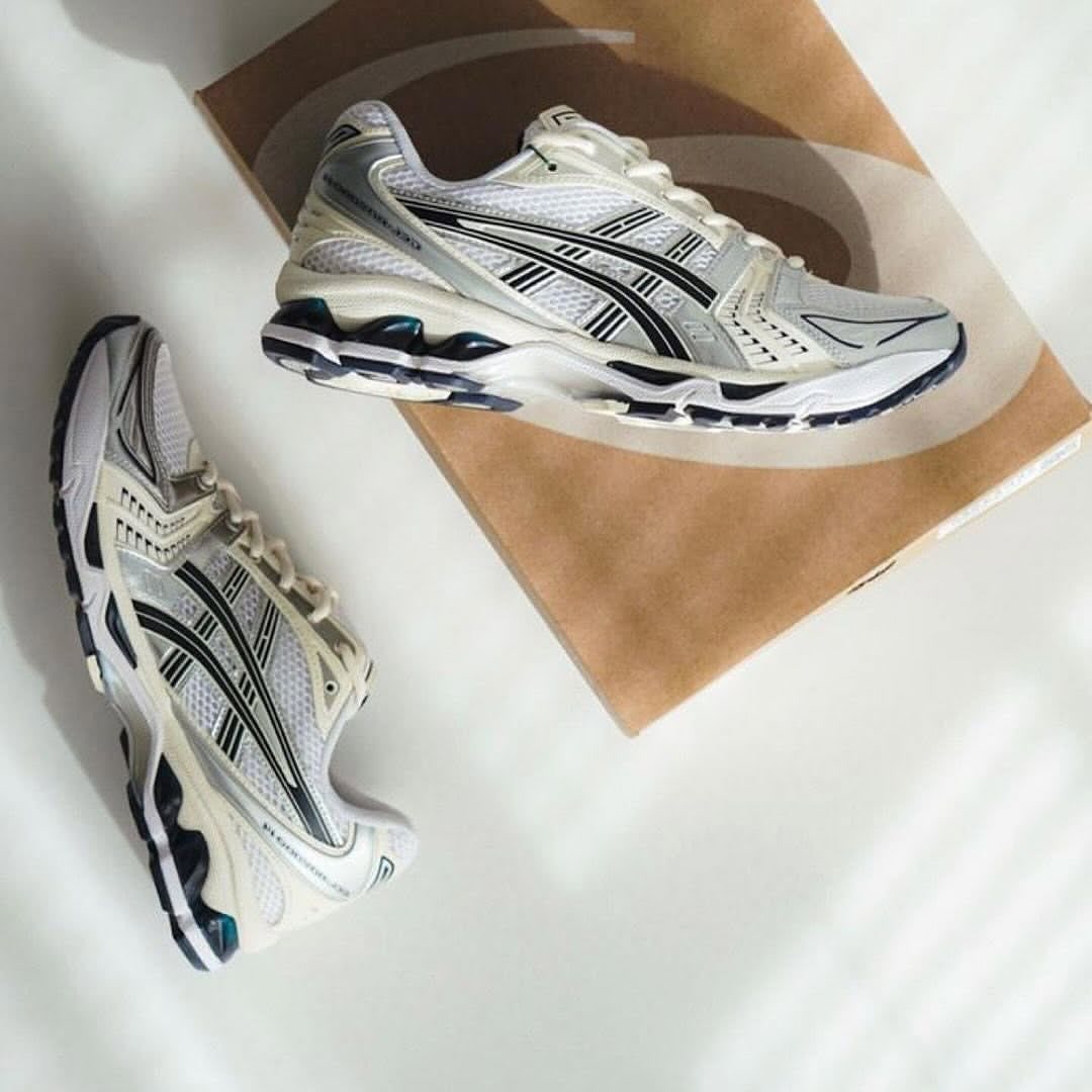 Asics GEL-Kayano 14 “Birch/Silver” 🩶🦷