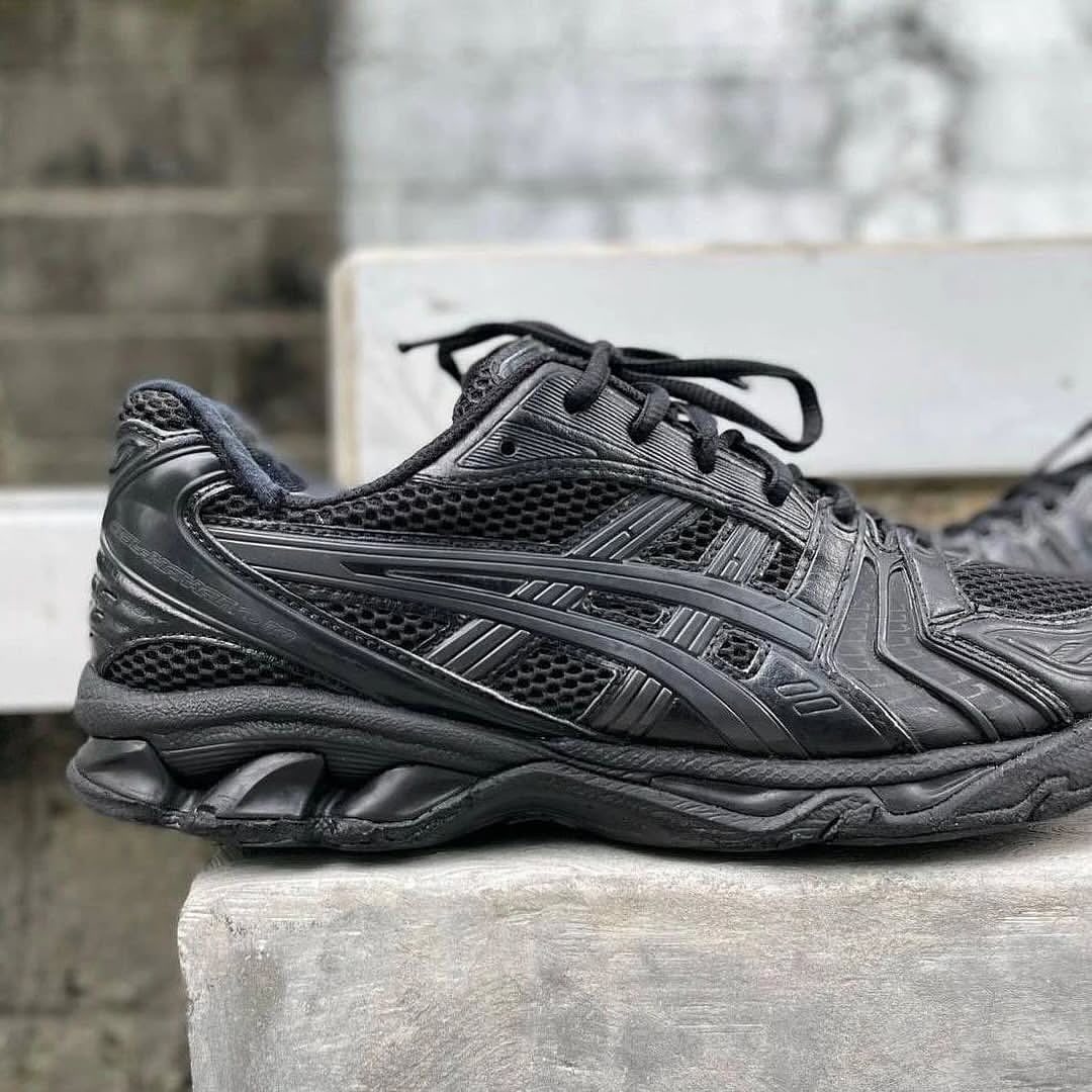 Asics GEL-Kayano 14 “Triple Black” 🖤_2