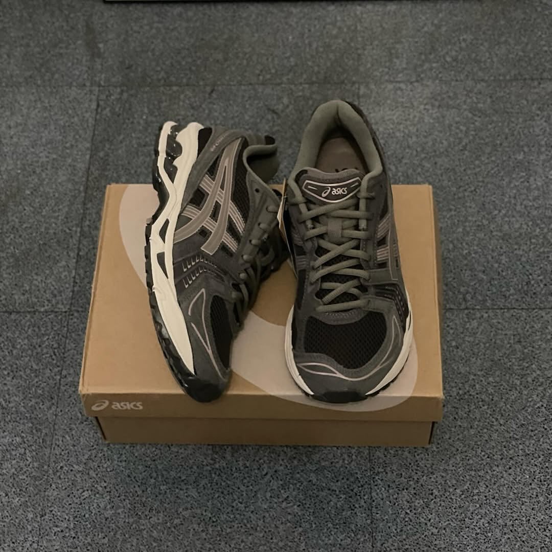 Asics GEL-Kayano 14 “Dark Sepia” 🪵🪾_3