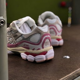 Asics GEL-NYC “Cream/Pink” 🤍🌸