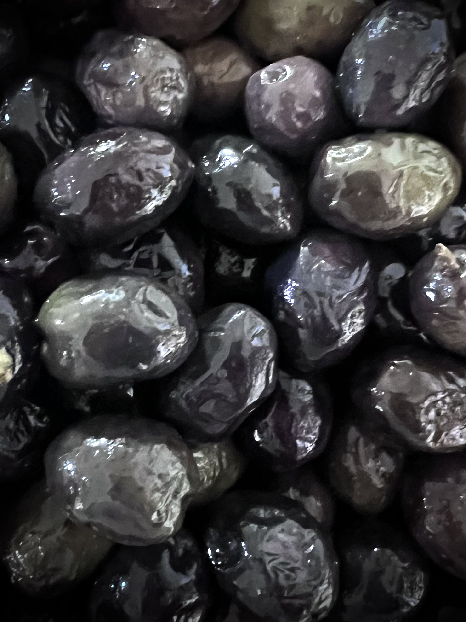 Black jumbo olives زيتون اسود زهره_0