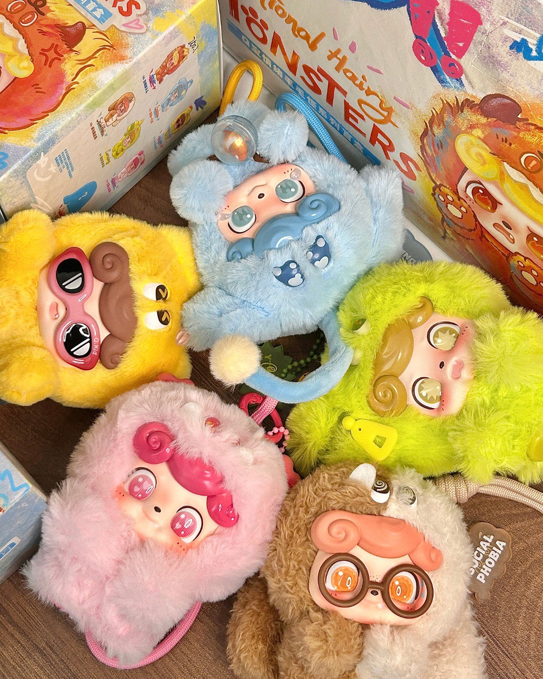 Q.Kid Emotional Hairy Monsters_2