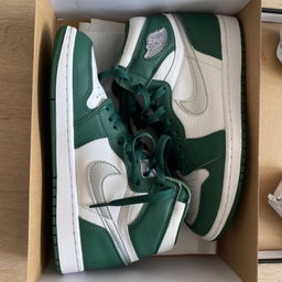 Air Jordan 1 High Retro “Gorge Green” 💚💚💚