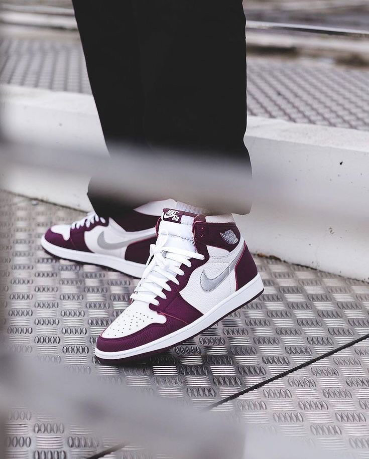 Air Jordan 1 High Retro “Bordeaux” 🪔