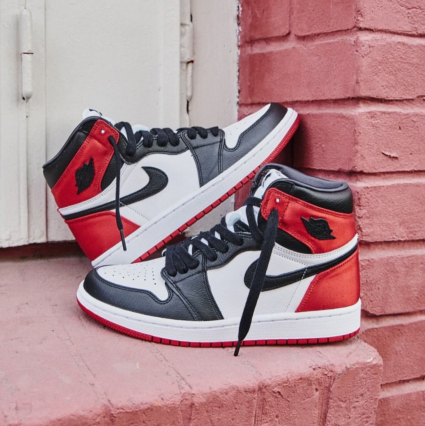 Air Jordan 1 High OG Satin “Black Toe” ⚫️🤍❤️_0
