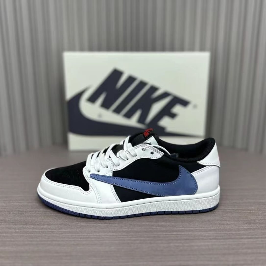 Air Jordan 1 Low x Travis Scott “Beige/Navy Tick” 🤎💙_1