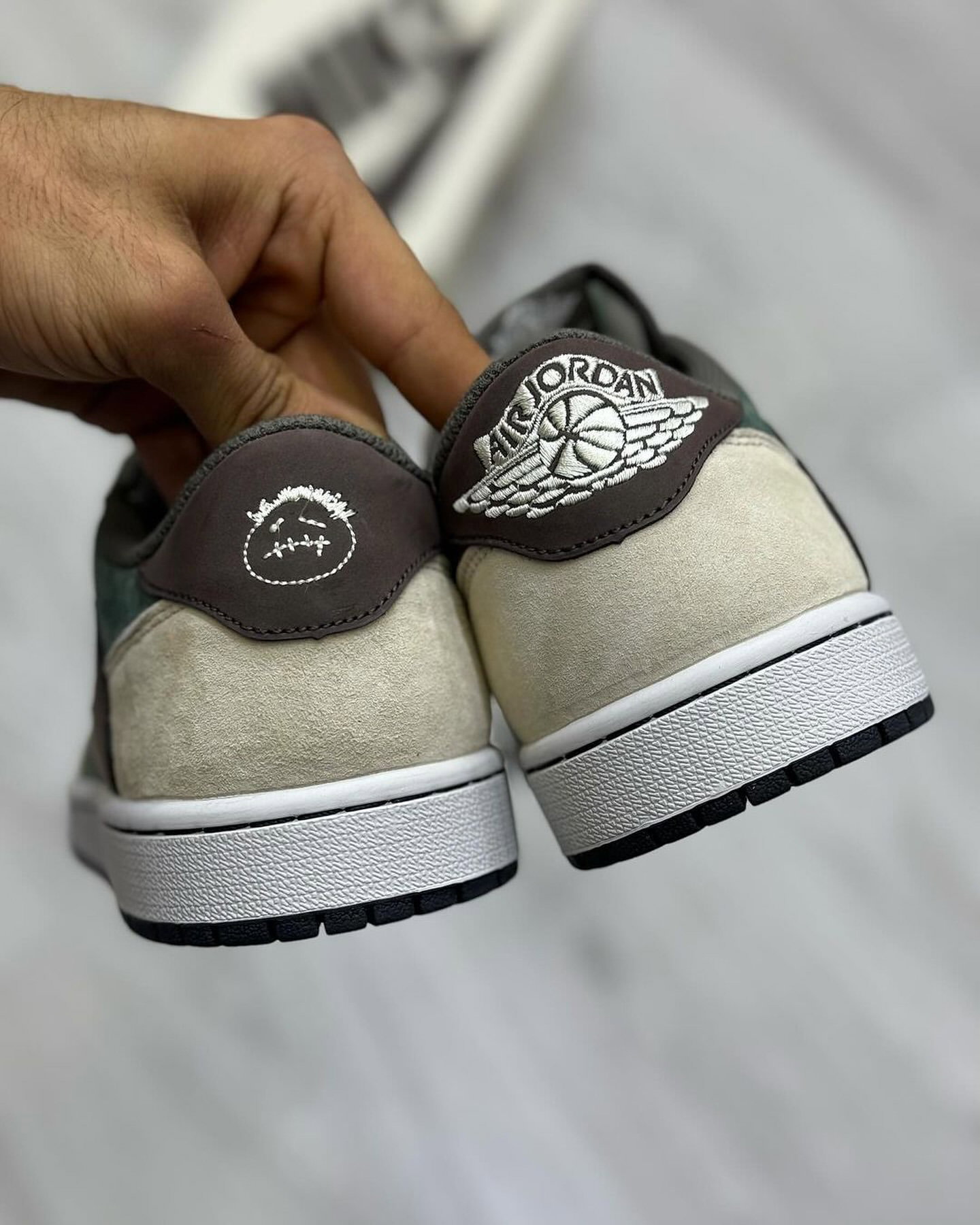 Air Jordan 1 Low x Travis Scott “Olive” 🫒🤎_2