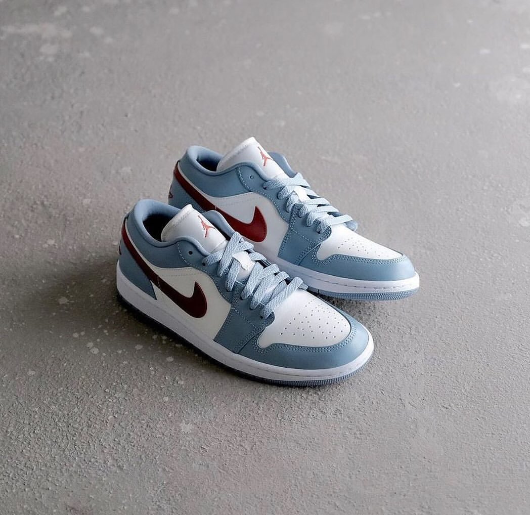 Air Jordan 1 Low “Blue Whisper” 💙🤍_1