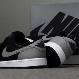 Air Jordan 1 Low “Shadow Leather” ⚫️🤍