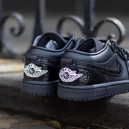 Air Jordan 1 Low “Patent Elephant” 🐘⚪️🖤
