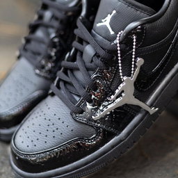 Air Jordan 1 Low “Patent Elephant” 🐘⚪️🖤