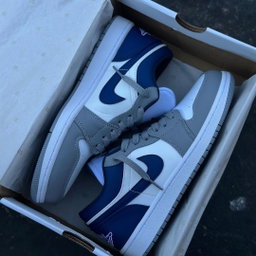 Air Jordan 1 Low “True Blue” 💙🤍