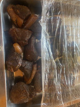 Cow meat (beef) 