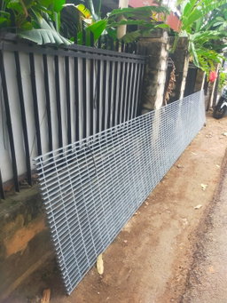 Grating Galvanis 3/16" x 1"x 90cm x 6.00m