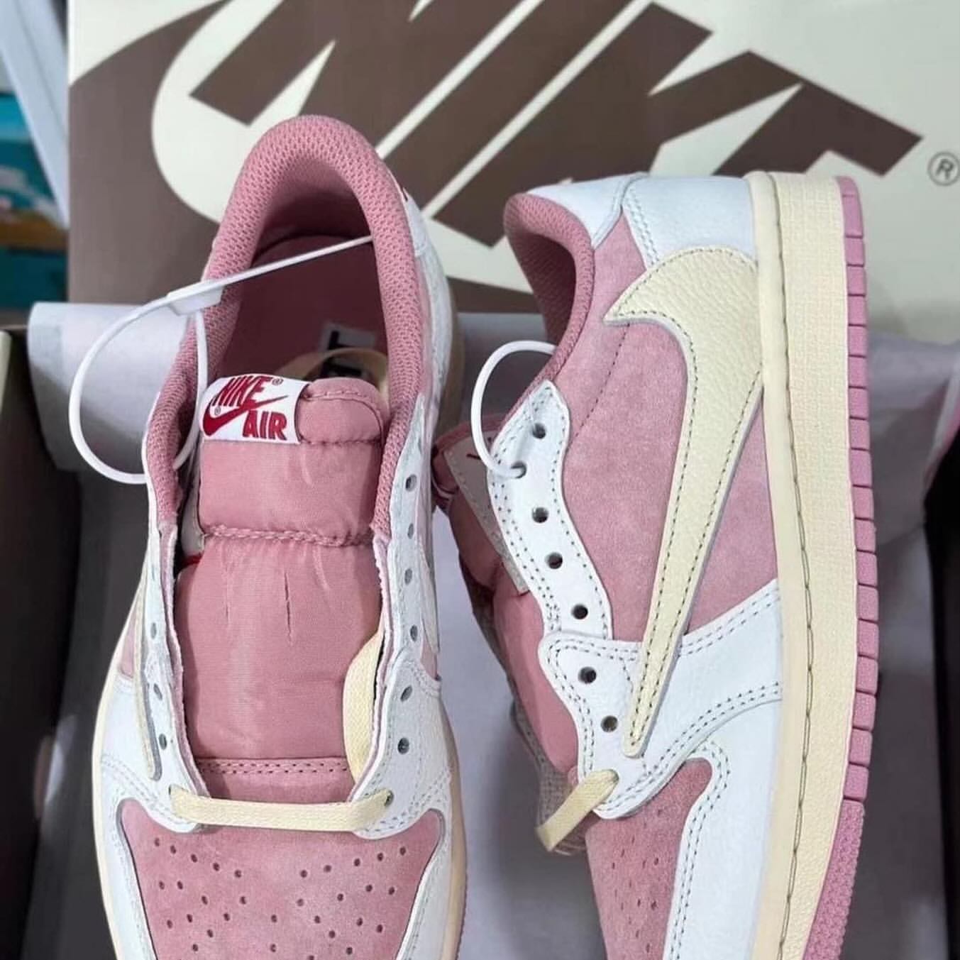 Air Jordan 1 Low x Travis Scott “Cream/Pink” 🤍🌸_2