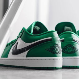 Air Jordan 1 Low “Pine Green” 💚💯