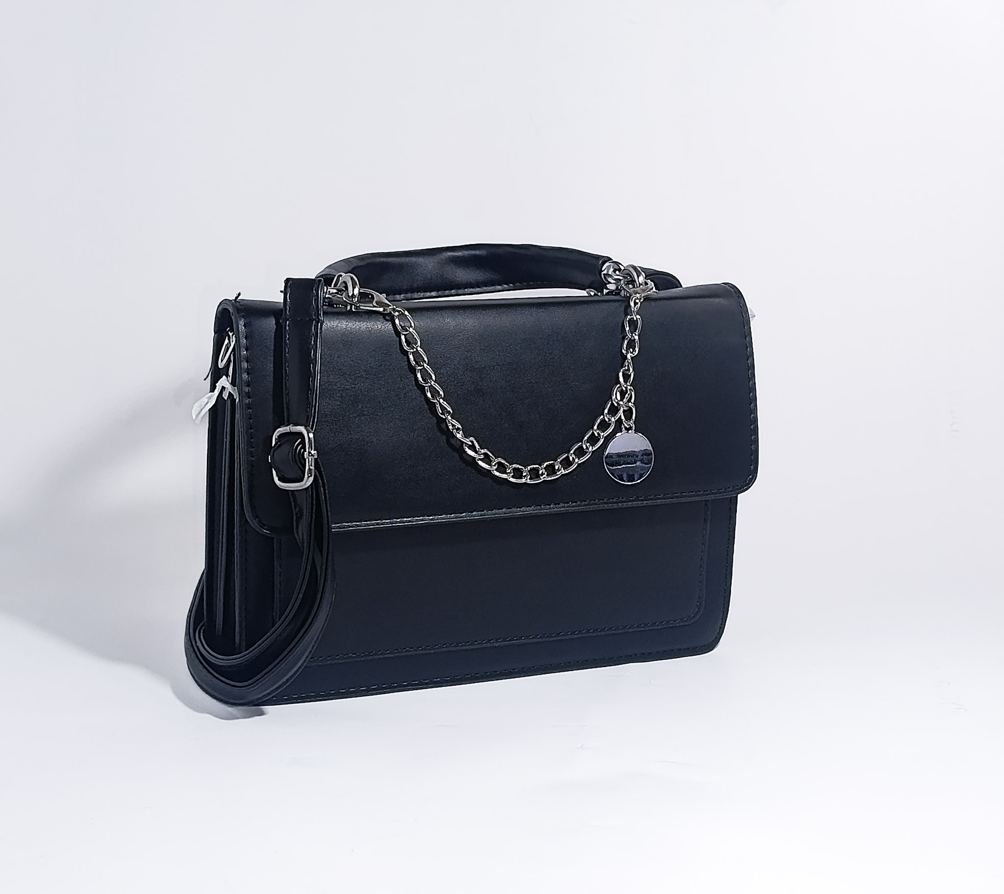 The Classic-Sassy Crossbody_0