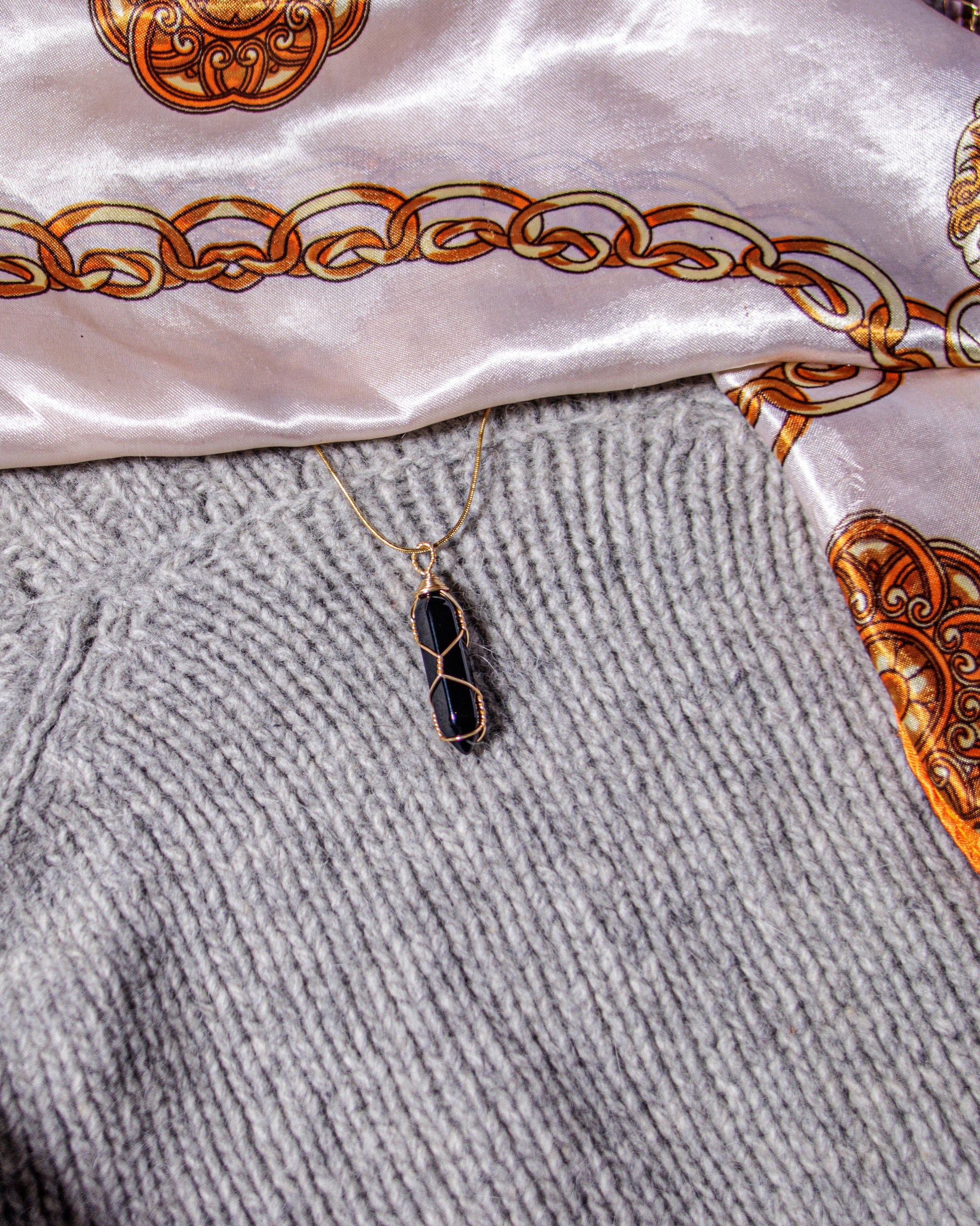 Obsidian Gold Necklace_1