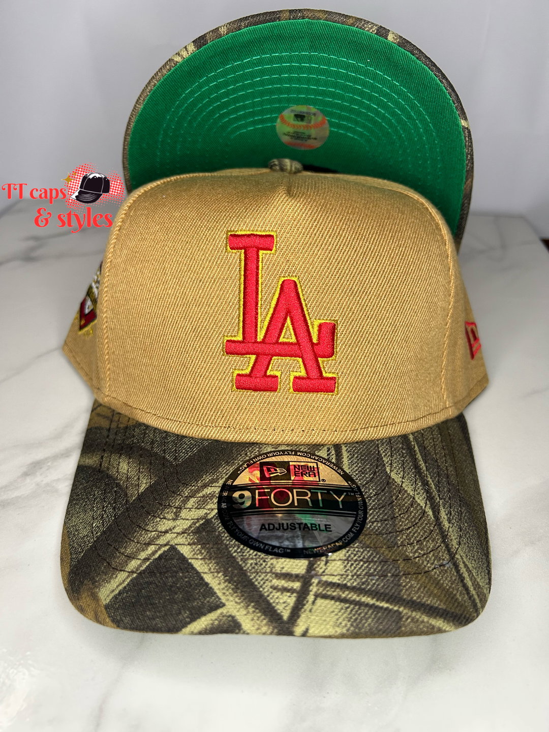 La two tone khaki 9forty new era