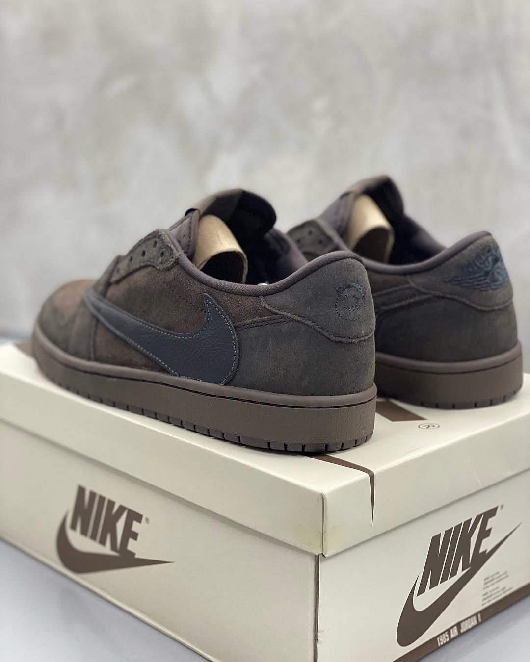 Travis Scott x Air Jordan 1 Low OG SP “Velvet Brown ” 🤎_1