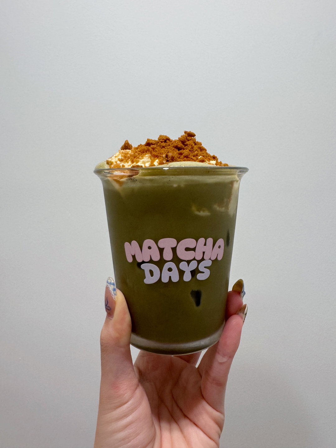 Banana Purr-ding Hojicha Latte