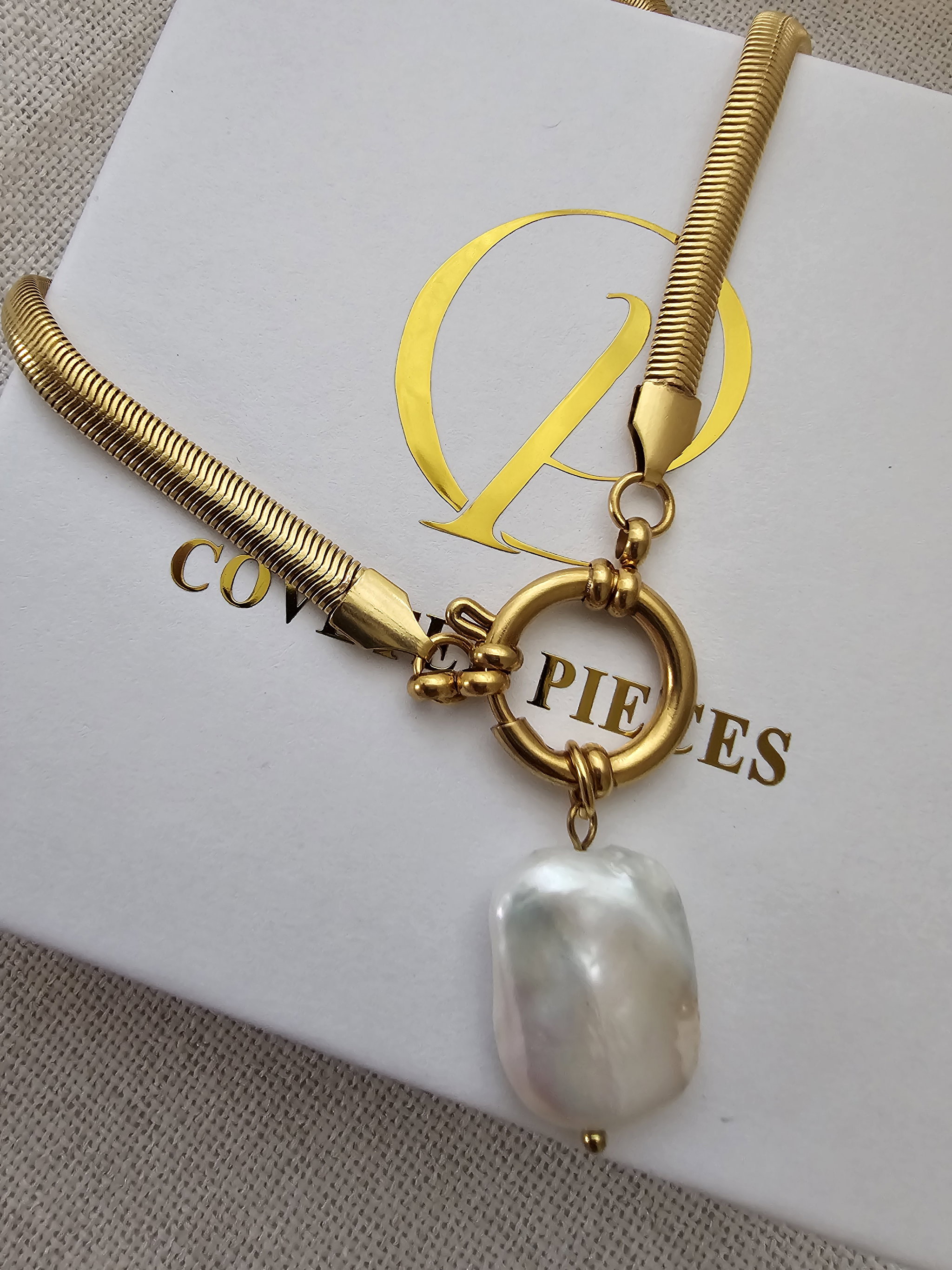 Juno Pearl Pendant Necklace _0