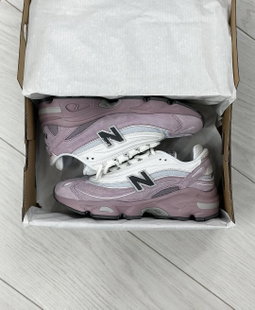 New Balance 1000 x Atmos “Light Mauve” 🎀🧴