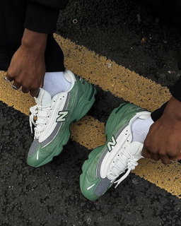 New Balance 1000 “Mallard Green”
