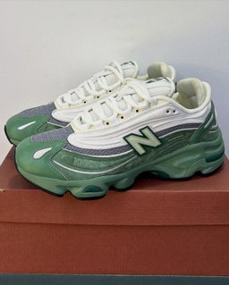 New Balance 1000 “Mallard Green”