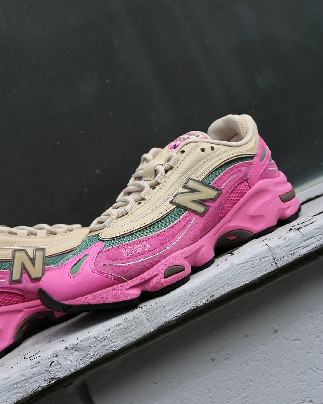 New Balance 1000 “Pink with Sandstone”