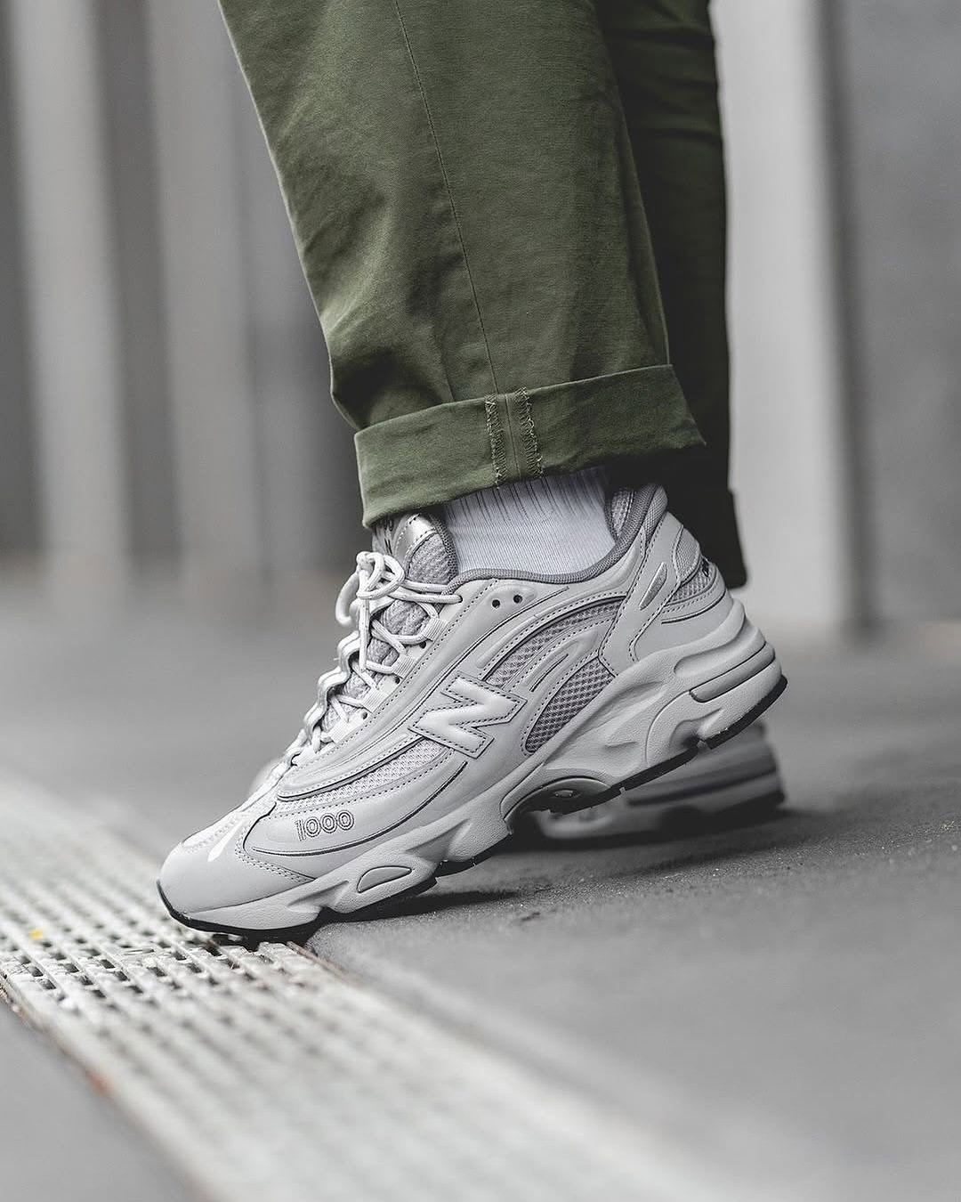 New Balance 1000 “Reflective Grey”_2