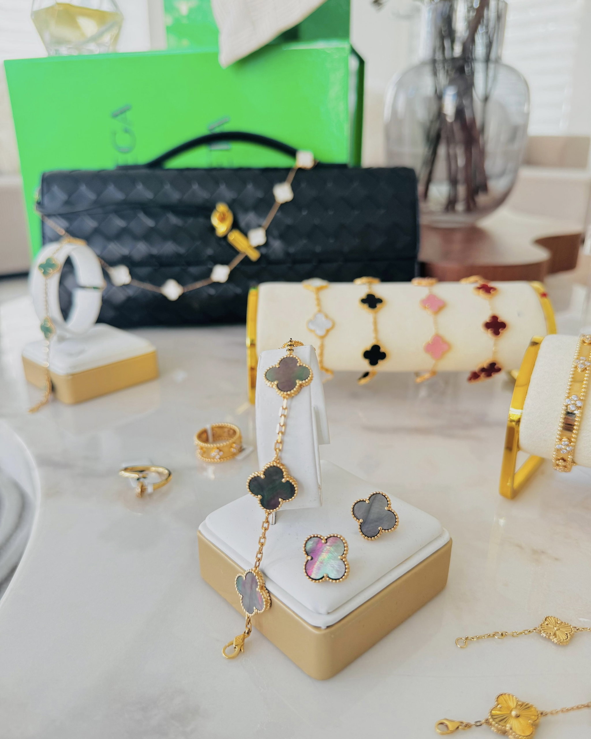 Van cleef 18kt Gold jewelry _7