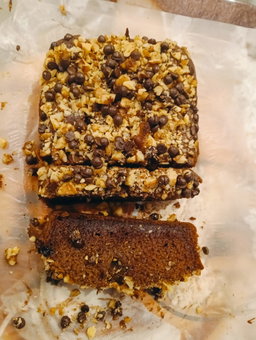 Date Walnut Cake 