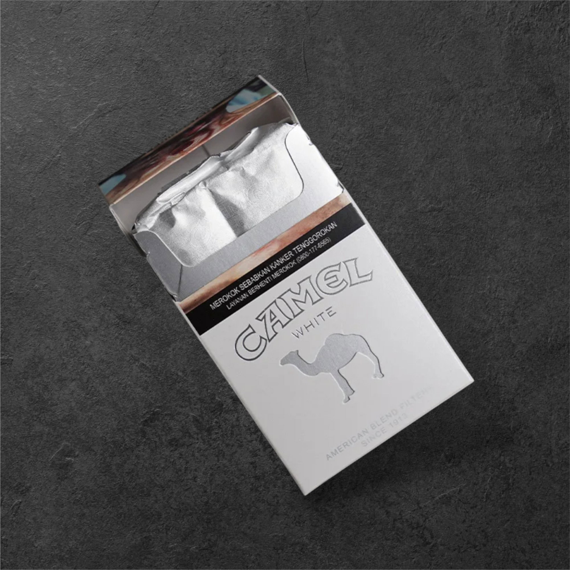 Camel White 20's_1