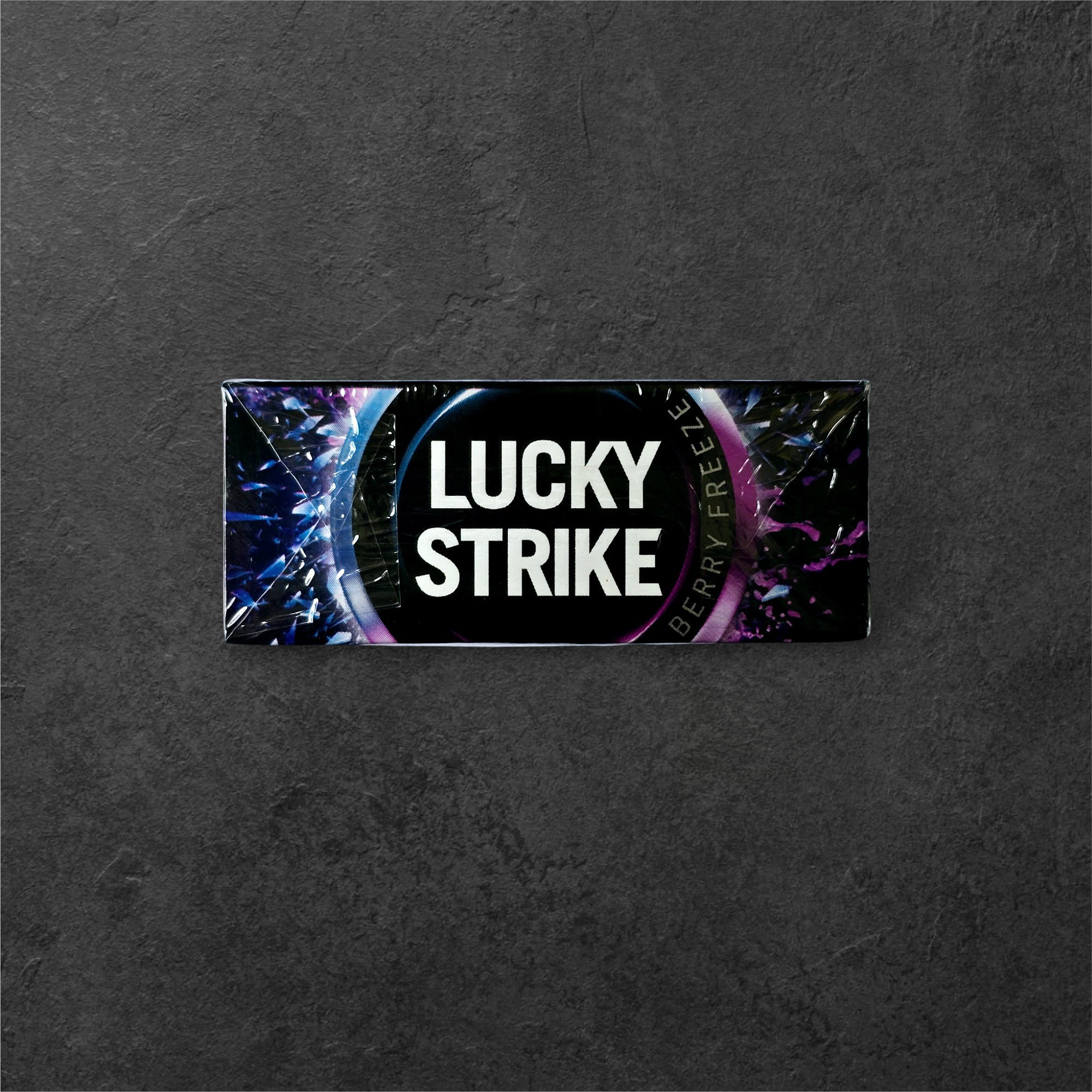 Lucky Strike Berry Freeze_4