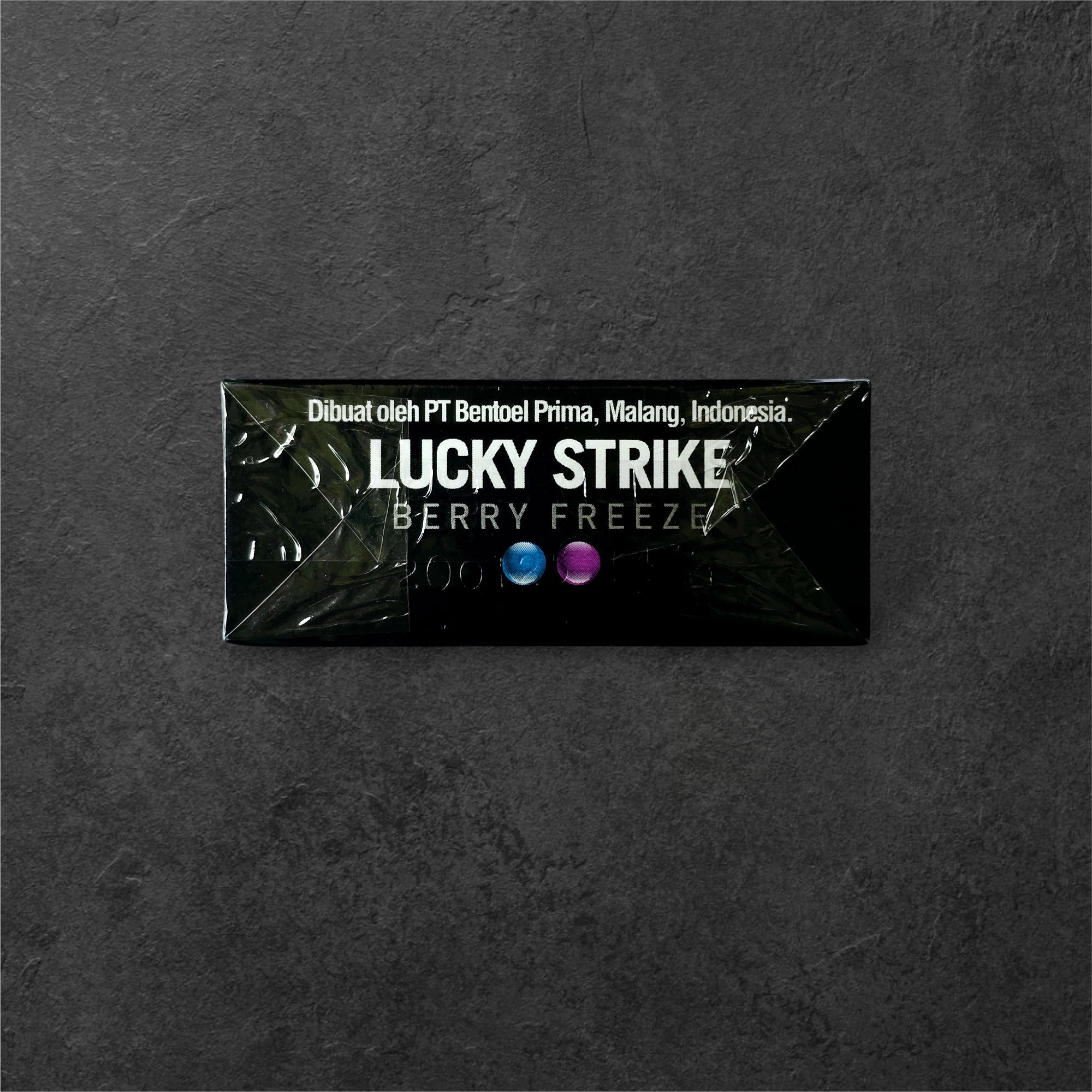 Lucky Strike Berry Freeze_5