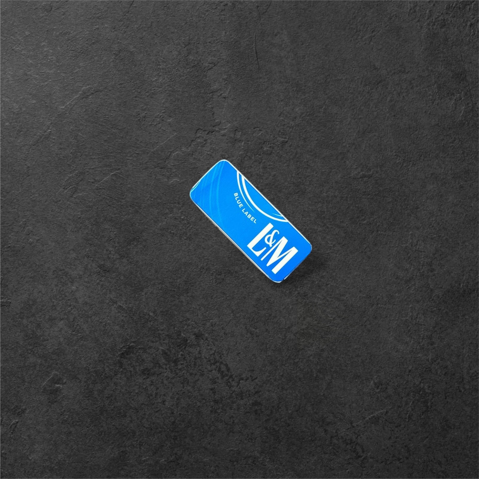L&M Blue Label_5