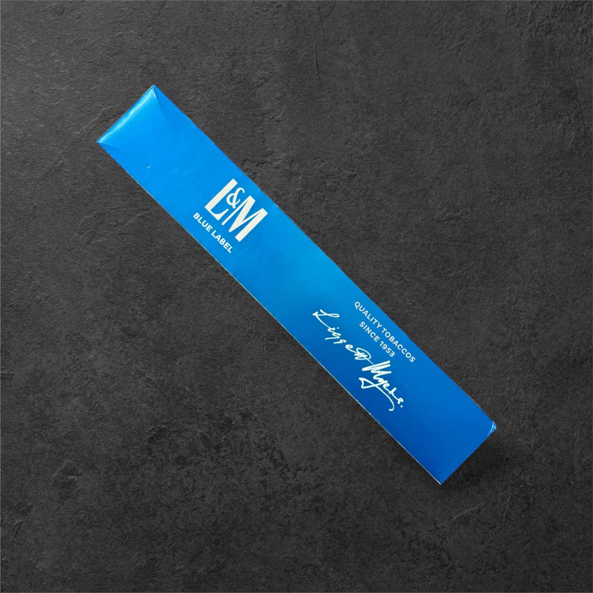 L&M Blue Label_10