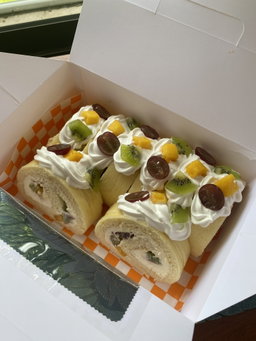 Cake Rolls